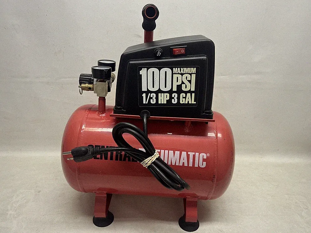 CENTRAL PNEUMATIC 97080 3 GALLON AIR COMPRESSOR