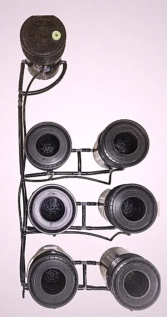 RDWC System. Versatile Hydroponics, 6 plant site system With Ph/ppm Meters